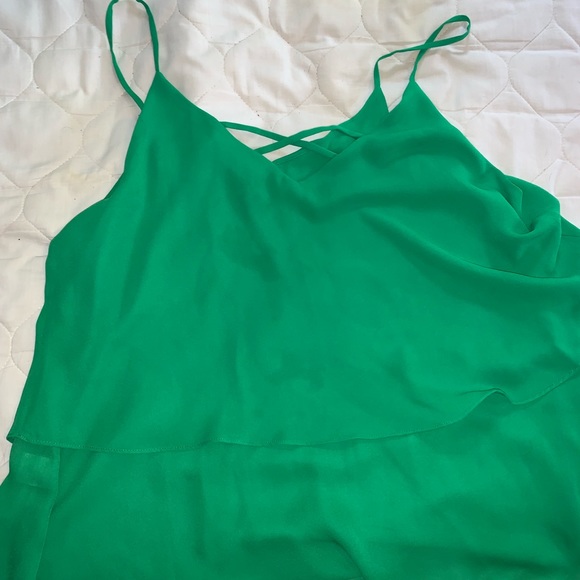 Green Tank - Picture 3 of 4